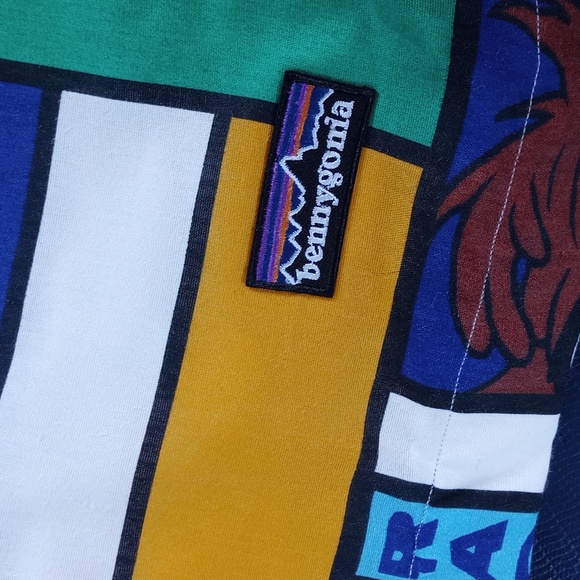 Vintage 1997 Taz The Tasmanian Devil Looney Tunes Reworked Bennygonia Shorts - Picture 3 of 9